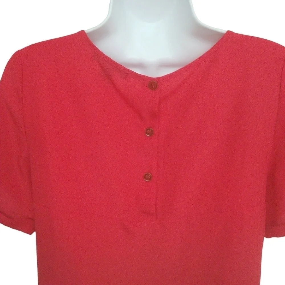 Attitude by Jay Manuel Blouse/T-shirt Brass Studs, Checker, Red, M - Picture 7 of 9